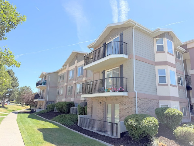 8229 South Resaca Drive, Unit D9 Midvale, UT 84070 - Photo 1 of 27