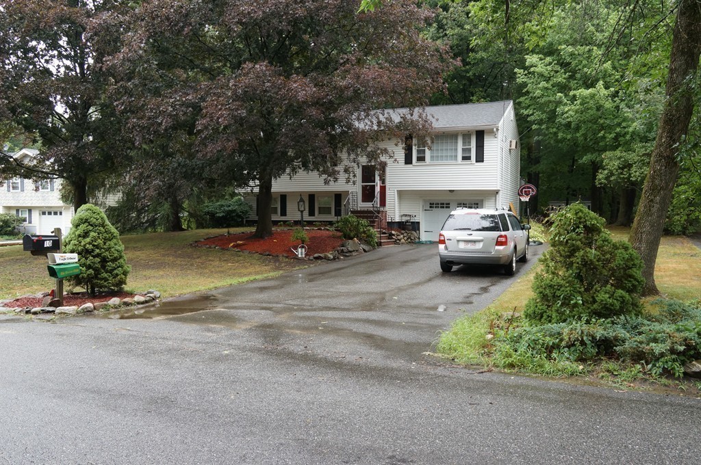 10 Hoyt Road Haverhill, MA 01835 - Photo 3 of 26 Gallery Image 3
