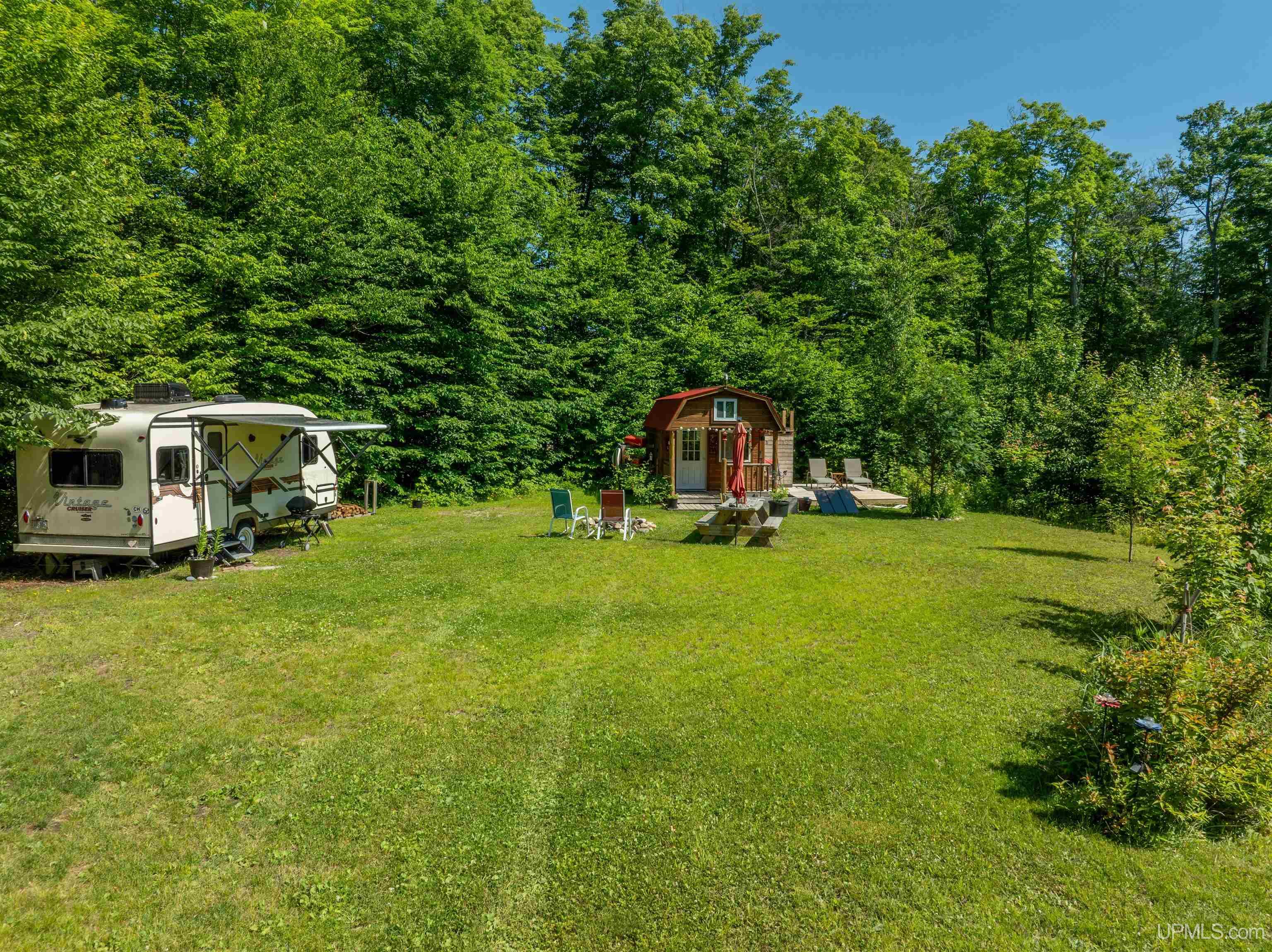 N7772 Ridge Road Munising, MI 49862 - Photo 6 of 33 Gallery Image 6
