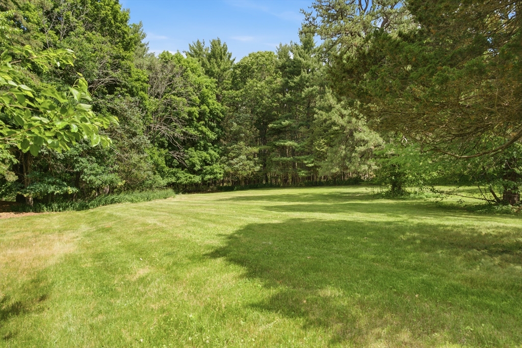 349 Lincoln Road Walpole, MA 02081 - Photo 22 of 23