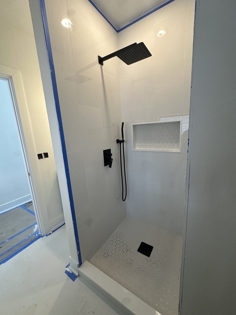 1117 West Fry Street, Unit 2 Chicago, IL 60642 - Photo 11 of 16