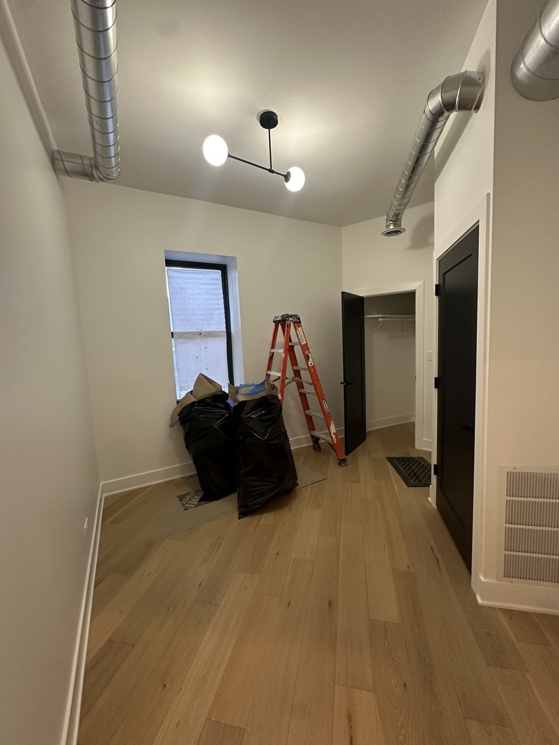 1117 West Fry Street, Unit 2 Chicago, IL 60642 - Photo 14 of 16