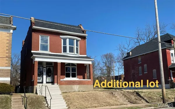 $182,000 | 5331 Ridge Avenue, St. Louis, MO 63112