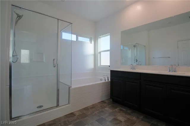 $2,400 | 7002 Calvert Cliffs Street, North Las Vegas, NV 89084