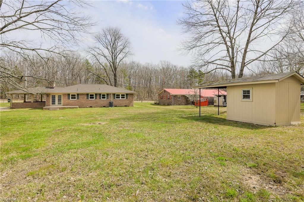 400 Fleer Road Thomasville, NC 27360 - Photo 23 of 28 Gallery Image 23