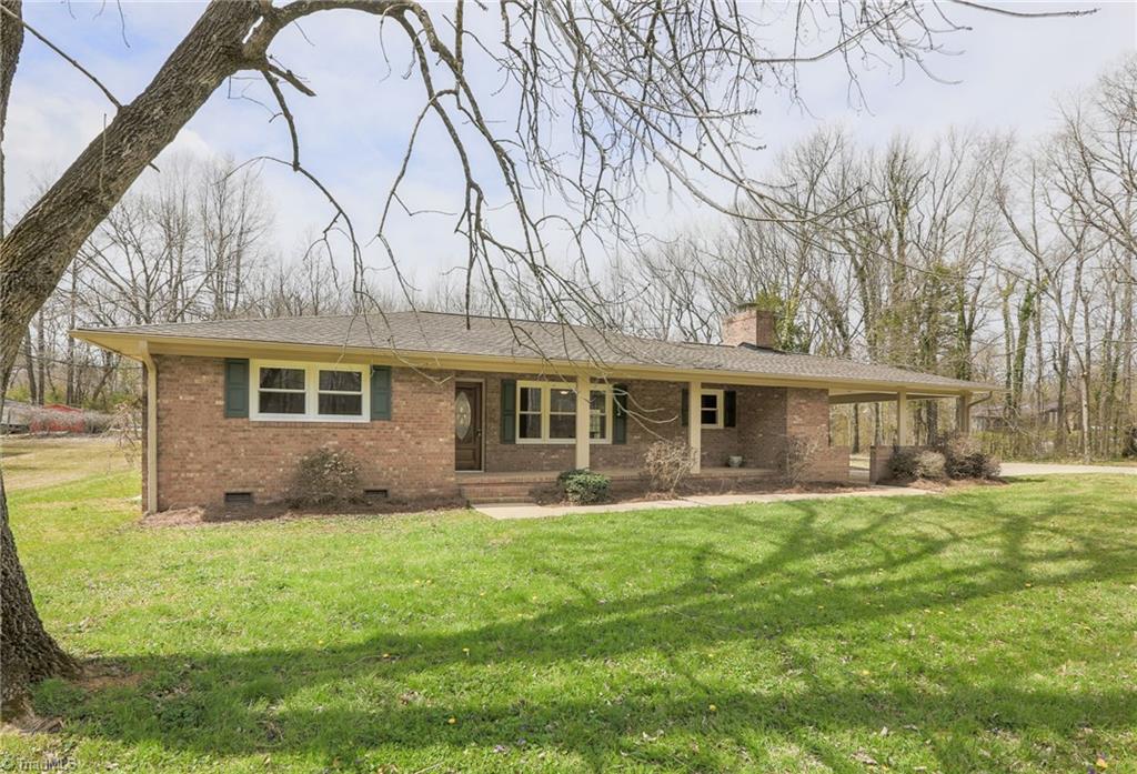 400 Fleer Road Thomasville, NC 27360 - Photo 4 of 28 Gallery Image 4