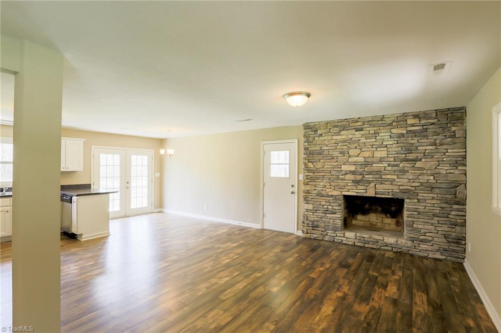 400 Fleer Road Thomasville, NC 27360 - Photo 7 of 28 Gallery Image 7