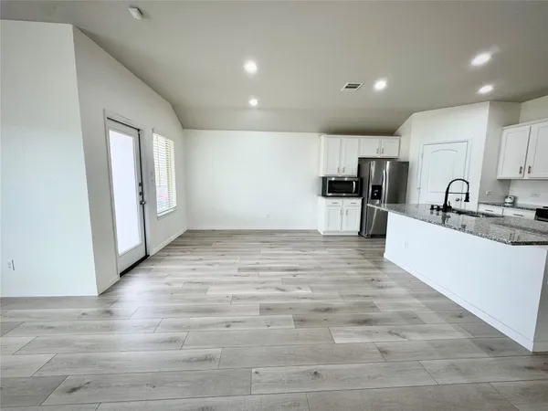 $2,000 | 4743 Lombardy Fire Trail, Katy, TX 77449