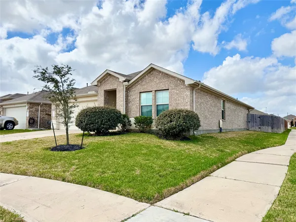 $2,000 | 4743 Lombardy Fire Trail, Katy, TX 77449