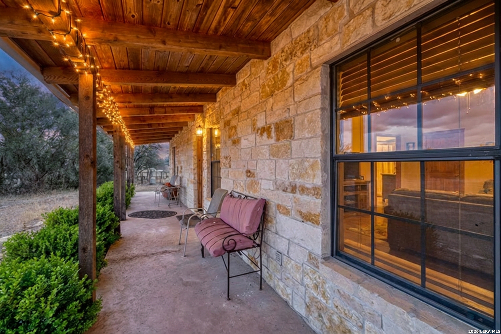 149 Red Oak Road Leakey, TX 78873 - Photo 9 of 46 Gallery Image 9