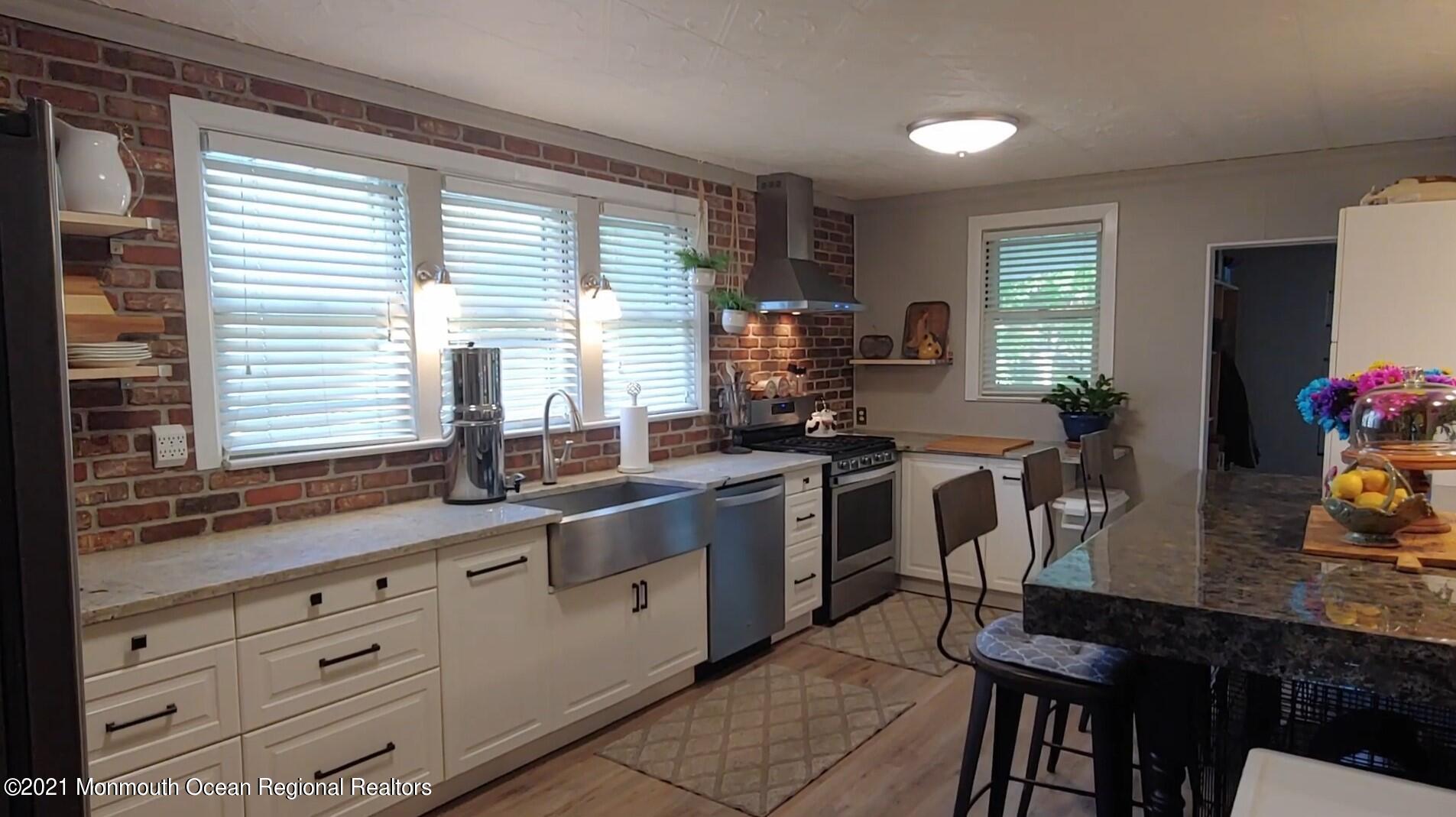 119 Frederick Avenue Maple Shade, NJ 08052 - Photo 11 of 35 8