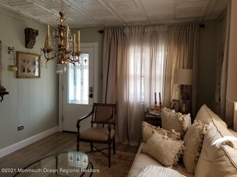 119 Frederick Avenue Maple Shade, NJ 08052 - Photo 9 of 35 Resized_20210727_153209_5174130664190287