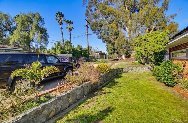 $849,900 | 7098 Neri Drive, La Mesa, CA 91942