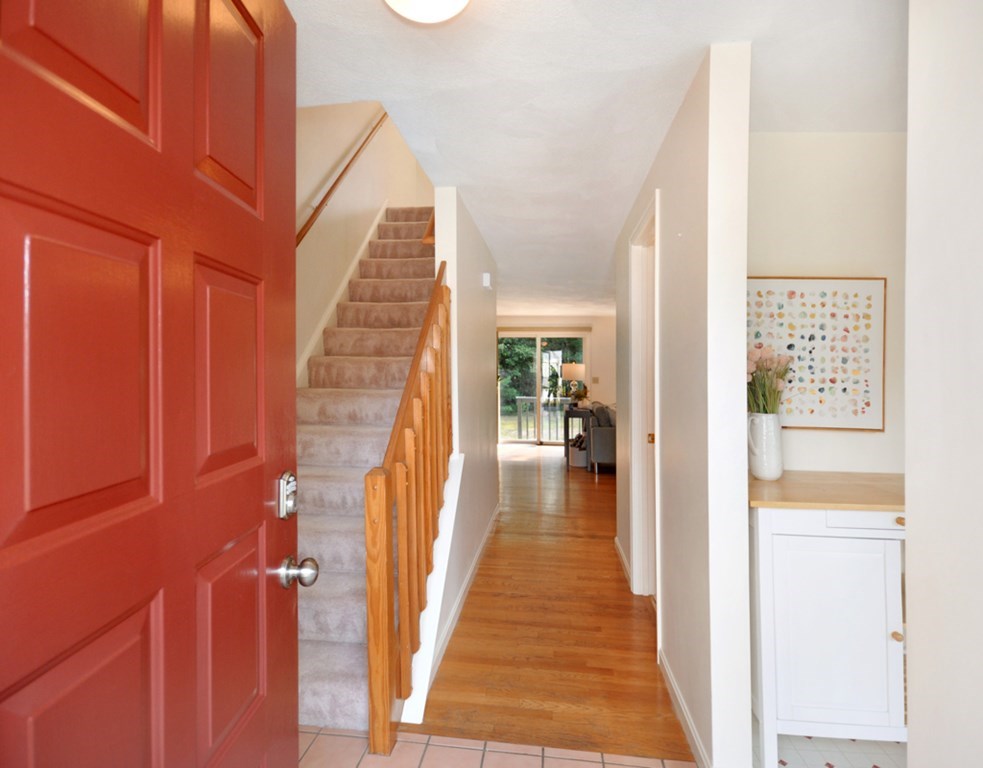 19 Deer Path, Unit 2 Maynard, MA 01754 - Photo 1 of 27