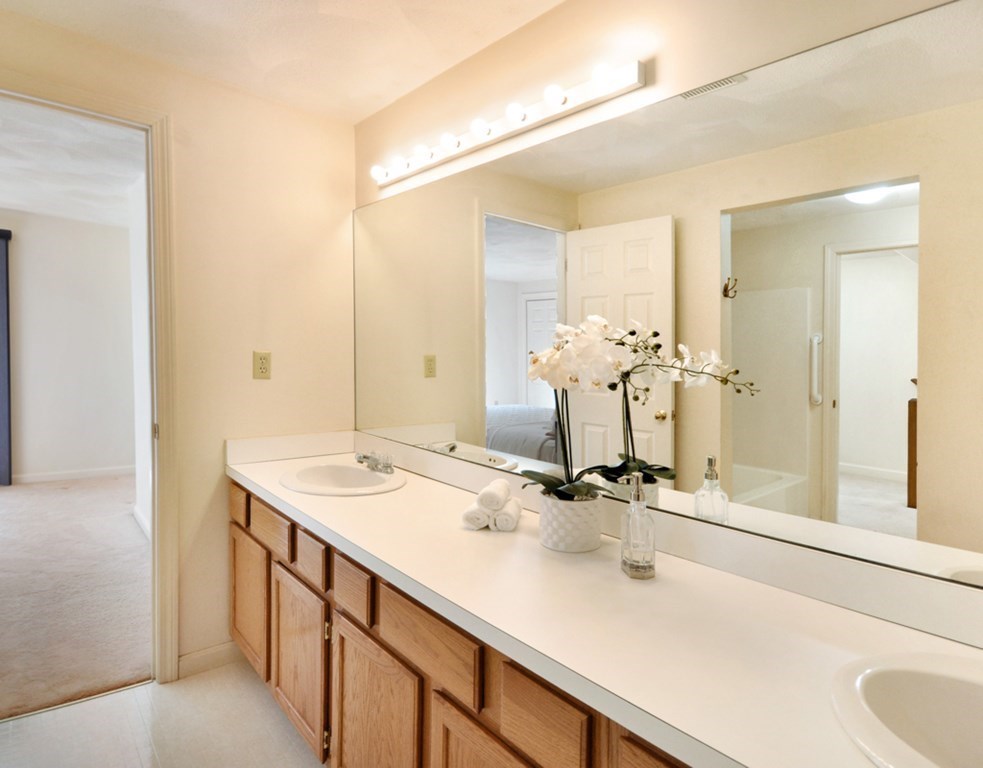 19 Deer Path, Unit 2 Maynard, MA 01754 - Photo 11 of 27