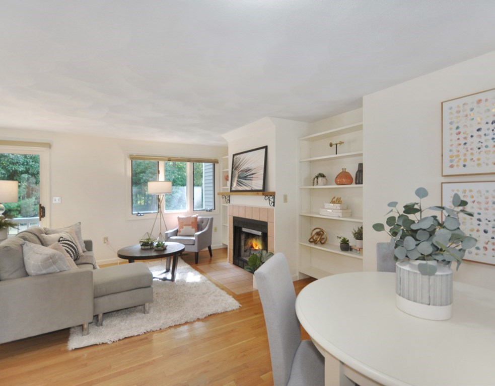 19 Deer Path, Unit 2 Maynard, MA 01754 - Photo 4 of 27