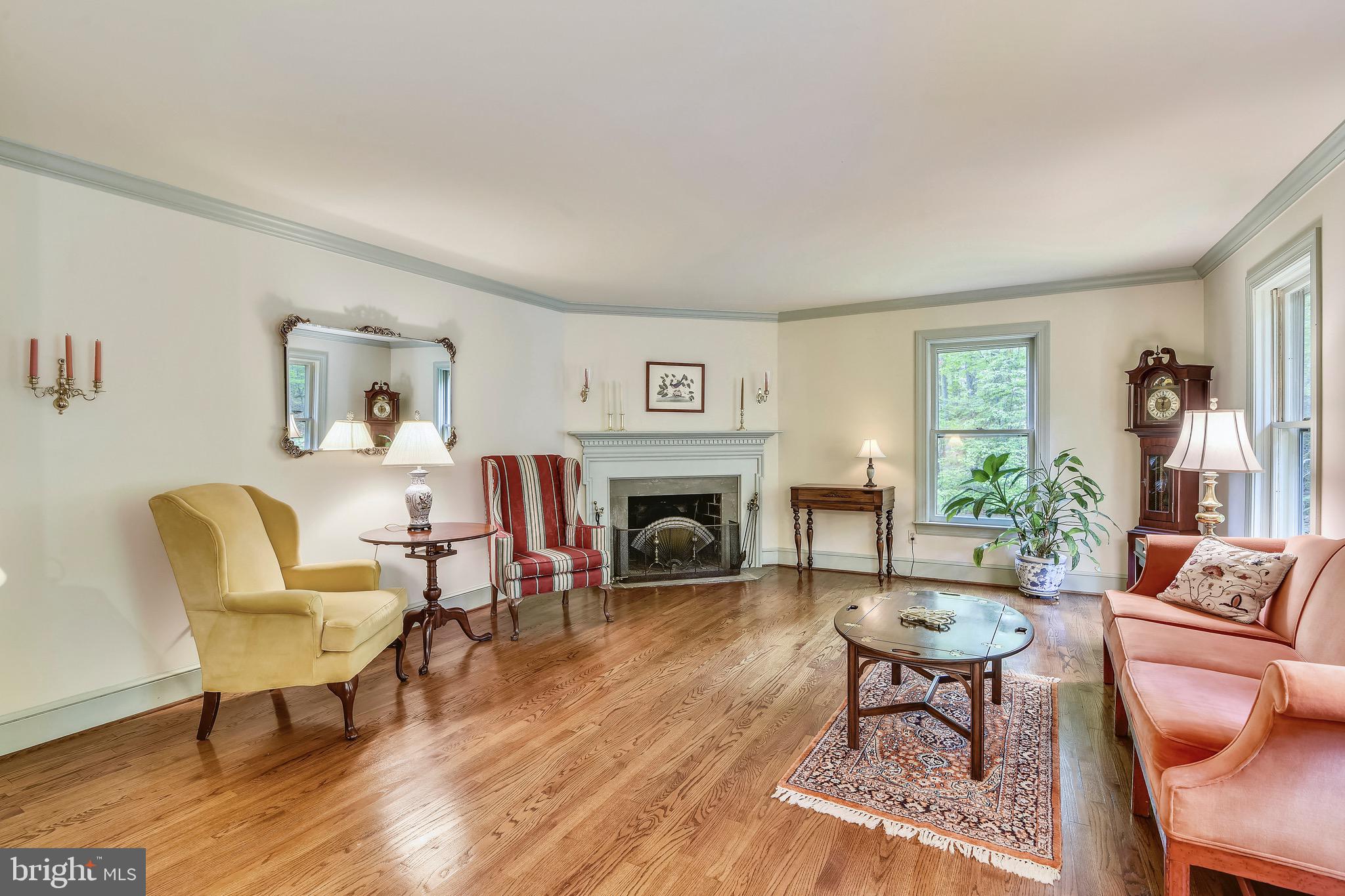 Living room with a  fireplace -- one of four!
