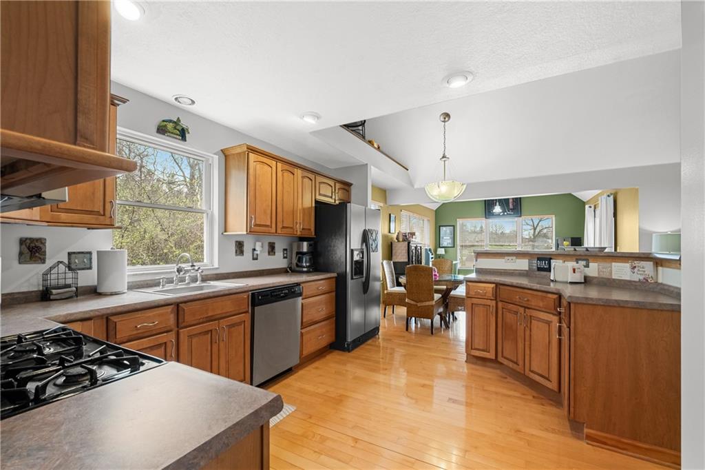 478 Spruce Lane Houston, PA 15342 - Photo 11 of 45 Large open and airy Kitchen with loads of cabinet space, counter space & pantry
