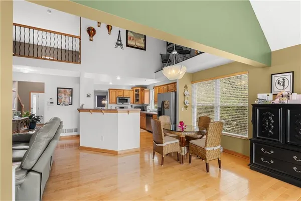 $625,000 | 478 Spruce Lane, Houston, PA 15342