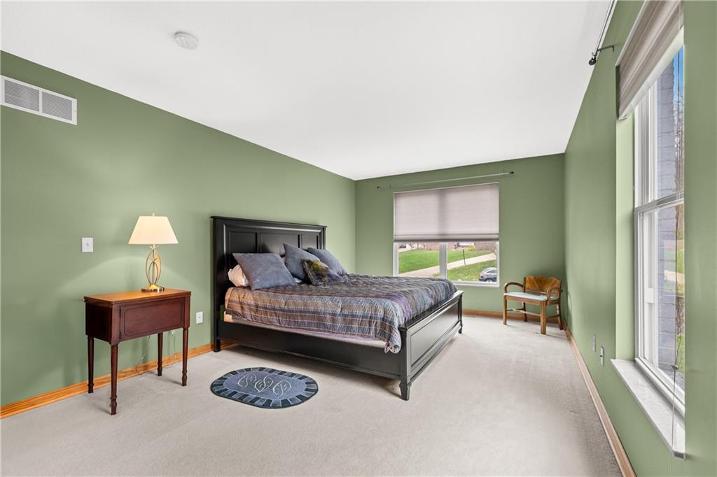 478 Spruce Lane Houston, PA 15342 - Photo 23 of 45 2nd floor 2nd bedroom