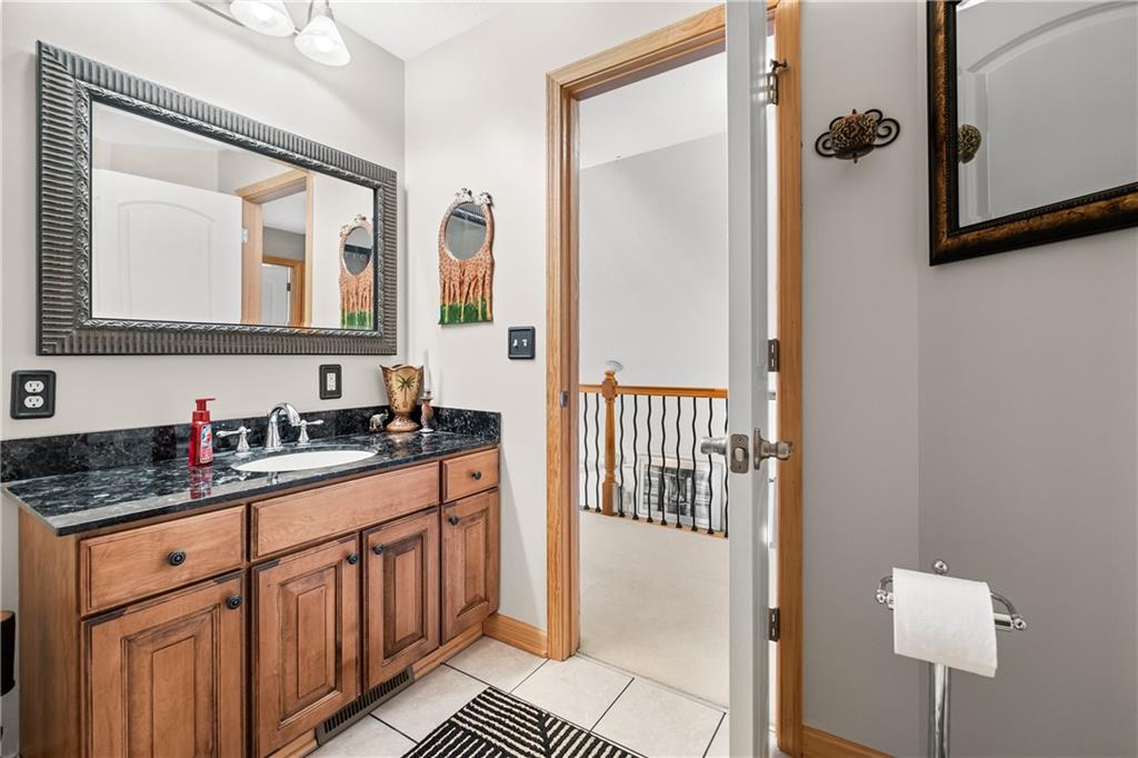 478 Spruce Lane Houston, PA 15342 - Photo 26 of 45 Second floor full bathroom w/ceramic flooring