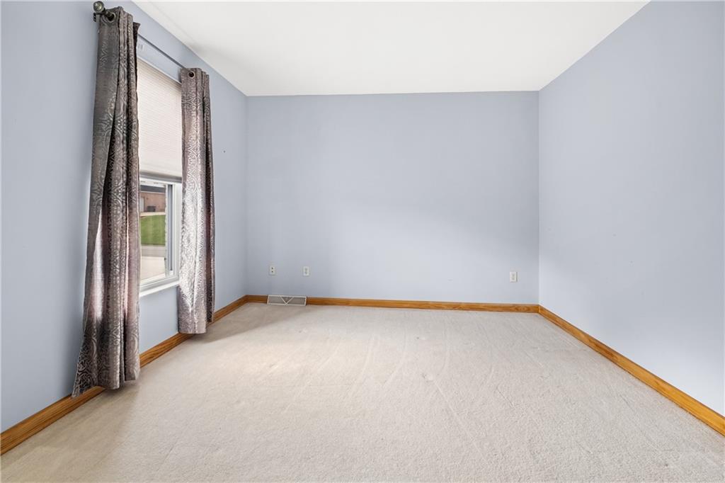 478 Spruce Lane Houston, PA 15342 - Photo 30 of 45 4th Bedroom~