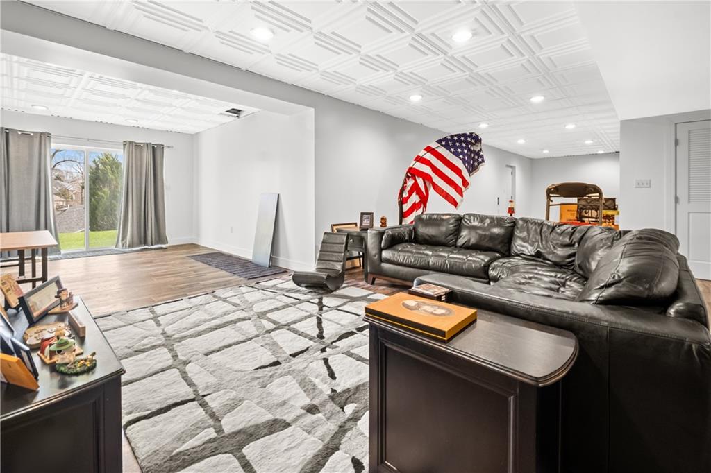 478 Spruce Lane Houston, PA 15342 - Photo 37 of 45 Light and bright walk out Lower Level