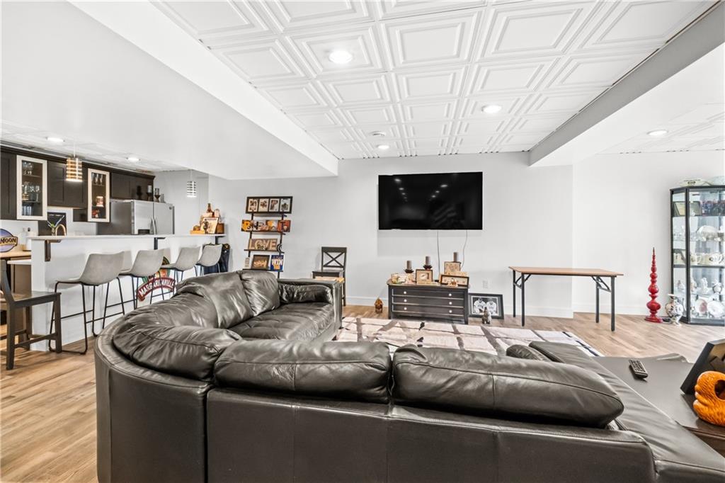 478 Spruce Lane Houston, PA 15342 - Photo 38 of 45 tons of recessed lighting & neutral colors*