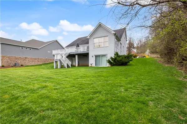 $625,000 | 478 Spruce Lane, Houston, PA 15342