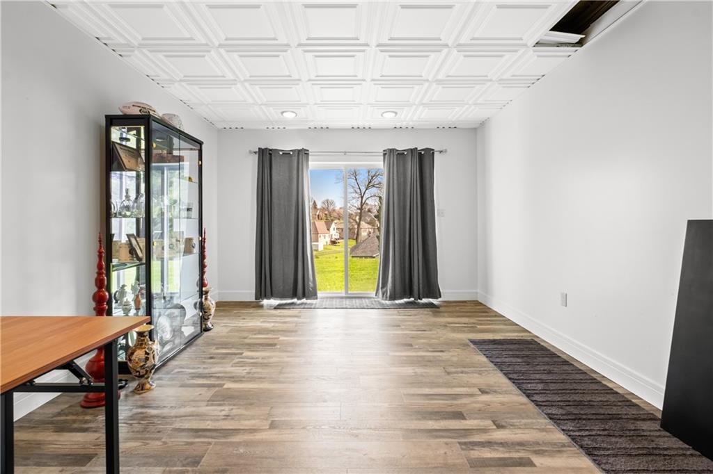 478 Spruce Lane Houston, PA 15342 - Photo 41 of 45 Sliding doors lead out to the Level Back Yard!