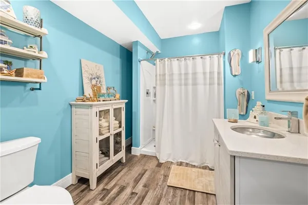 $625,000 | 478 Spruce Lane, Houston, PA 15342