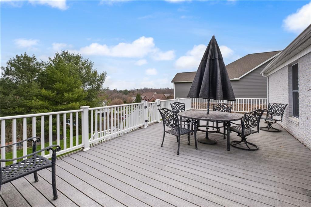 478 Spruce Lane Houston, PA 15342 - Photo 5 of 45 HUGE deck off of the Sunroom/Kitchen *Great for entertaining