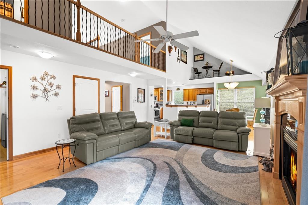 478 Spruce Lane Houston, PA 15342 - Photo 9 of 45 Stunning! Family room w/hardwood flooring, view to loft