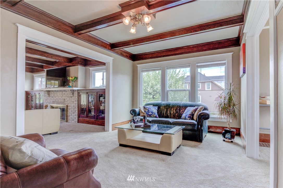 1212 Rucker Avenue Everett, WA 98201 - Photo 12 of 25
