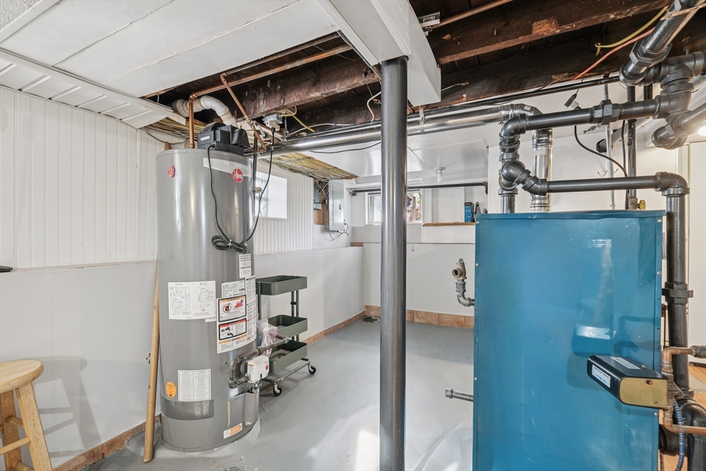 7 Montrose Street Everett, MA 02149 - Photo 18 of 41