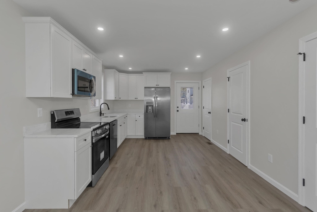 63-65 Euclid Avenue Springfield, MA 01108 - Photo 12 of 25