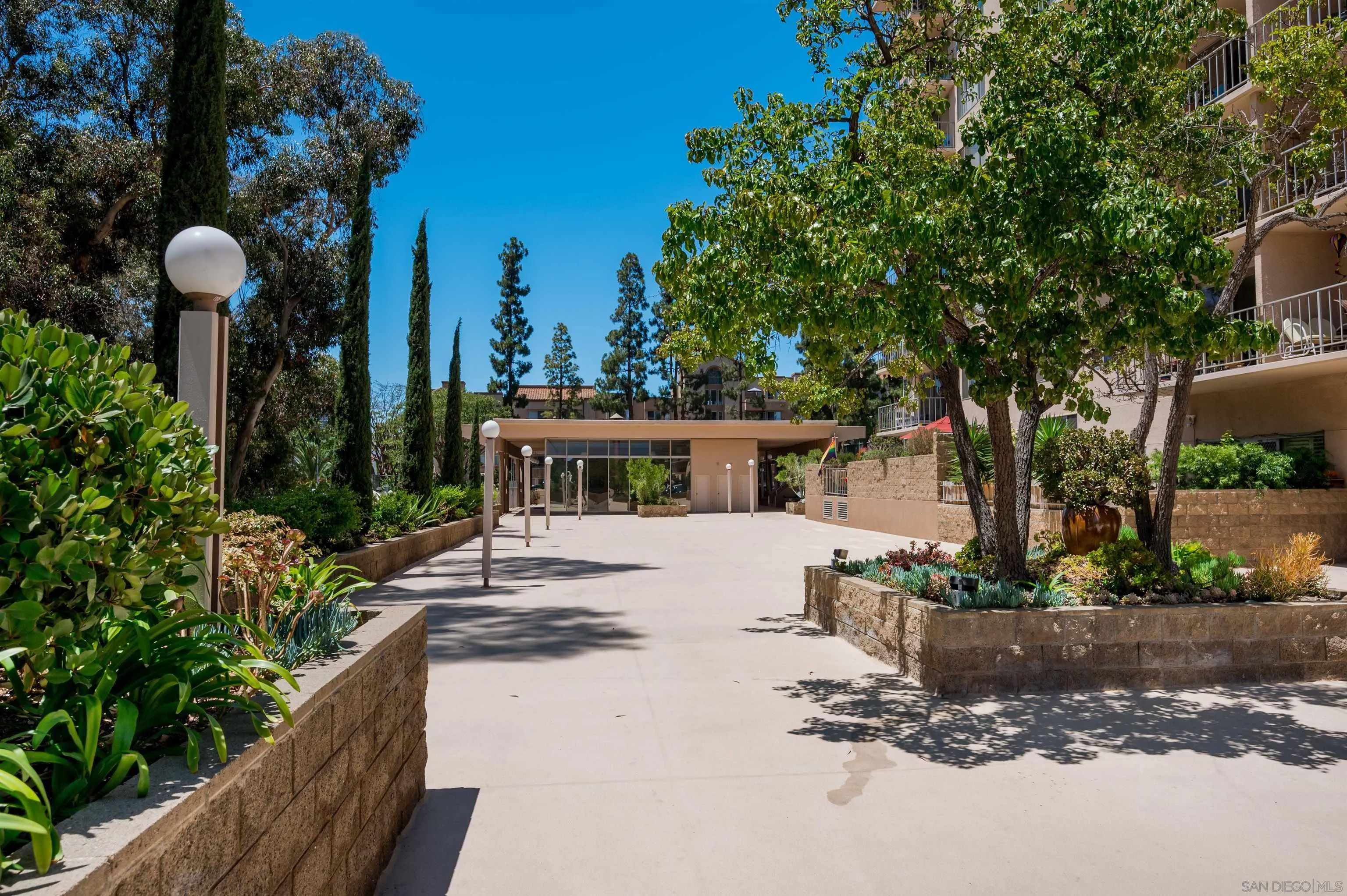 3634 7th Avenue, Unit 14H San Diego, CA 92103 - Photo 40 of 41 a view of a house with backyard and sitting area