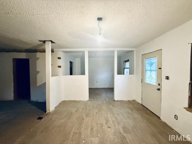 205 West Scott Street Wolcott, IN 47995 - Photo 4 of 14