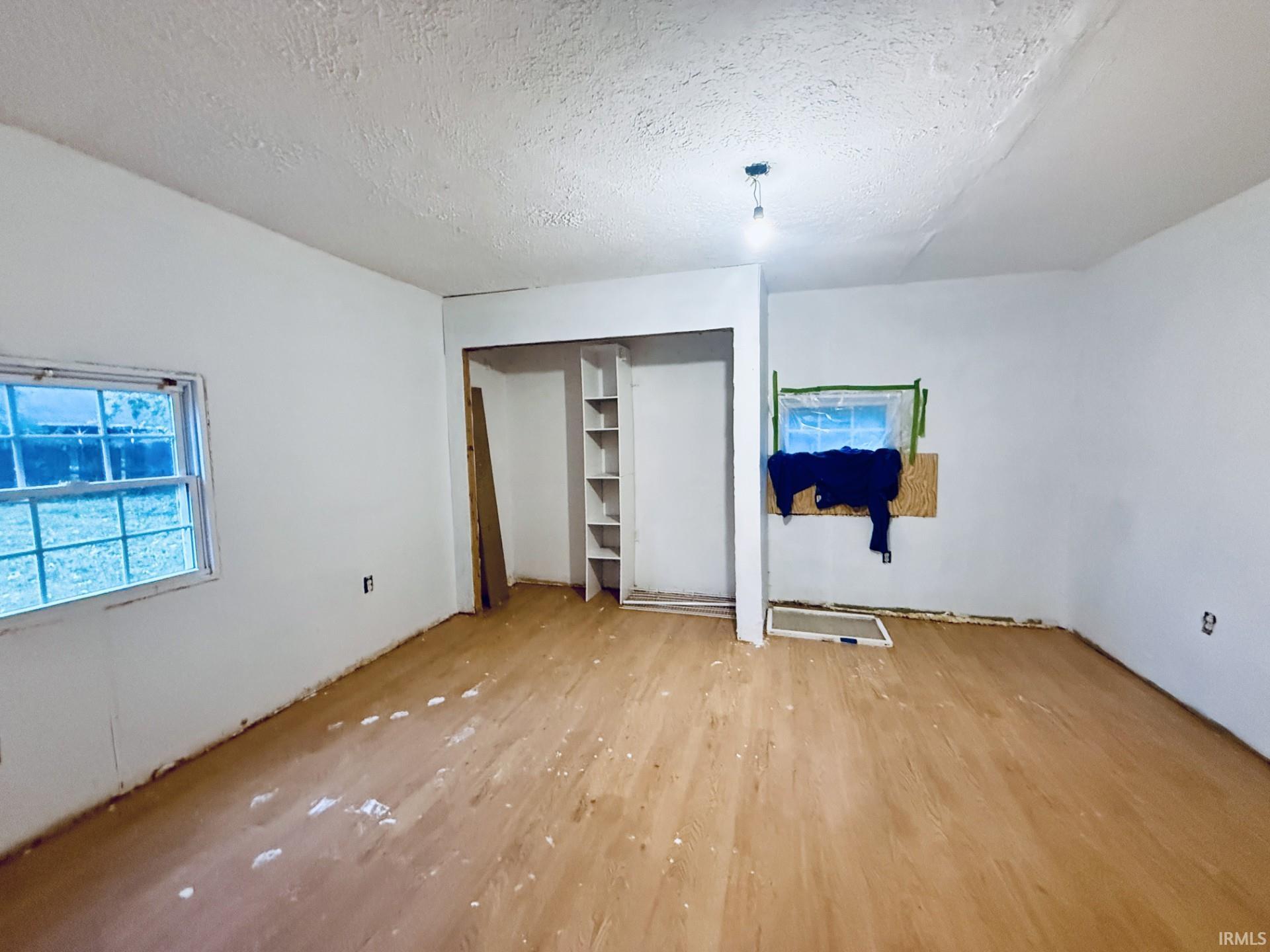 205 West Scott Street Wolcott, IN 47995 - Photo 8 of 14