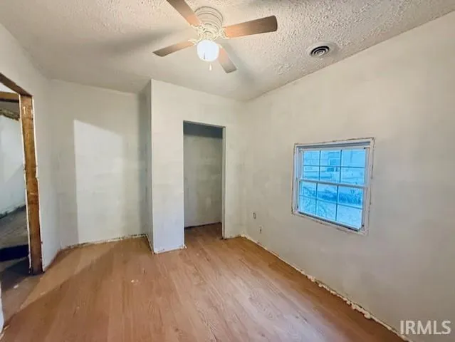 $59,900 | 205 West Scott Street, Wolcott, IN 47995