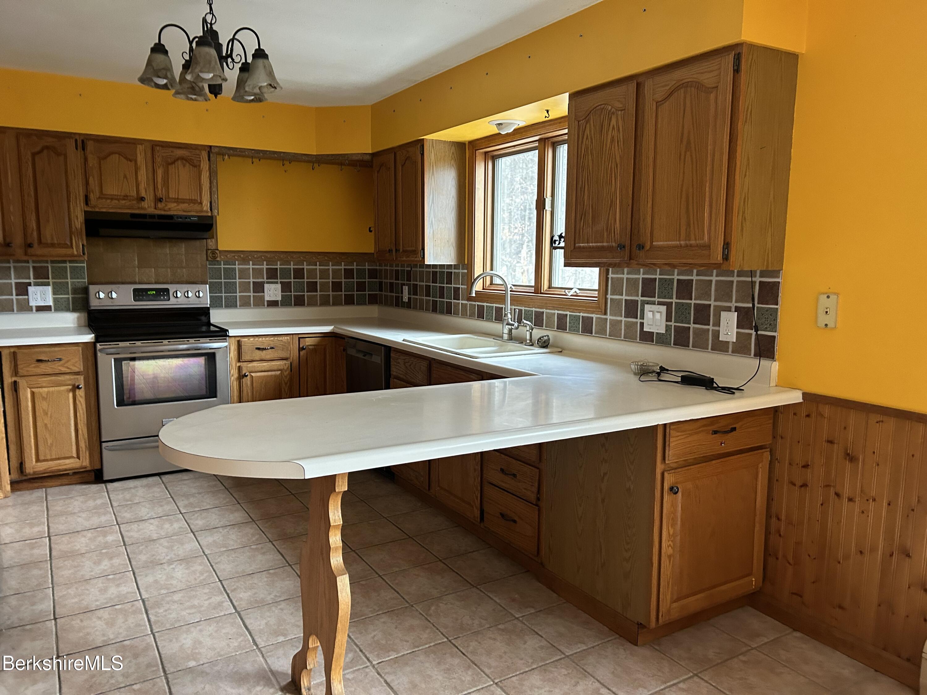 290 Horrigan Road Clarksburg, MA 01247 - Photo 3 of 24 Kitchen