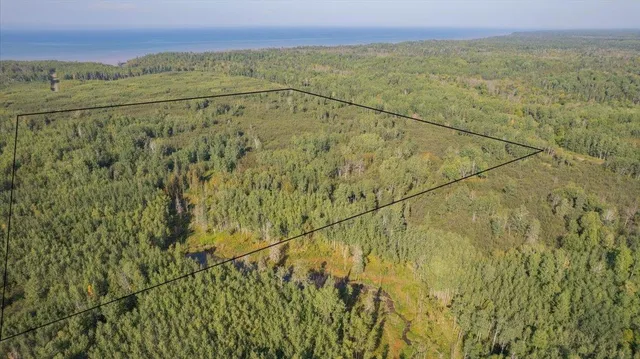 $115,000 | Xxxx South Middle River Road, South Range, WI 54874