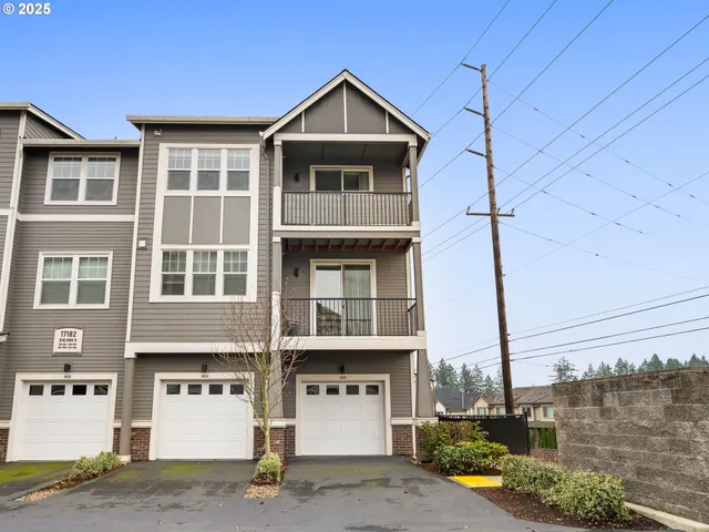$319,000 | 17182 Southwest Appledale Road, Unit 405, Beaverton, OR 97007