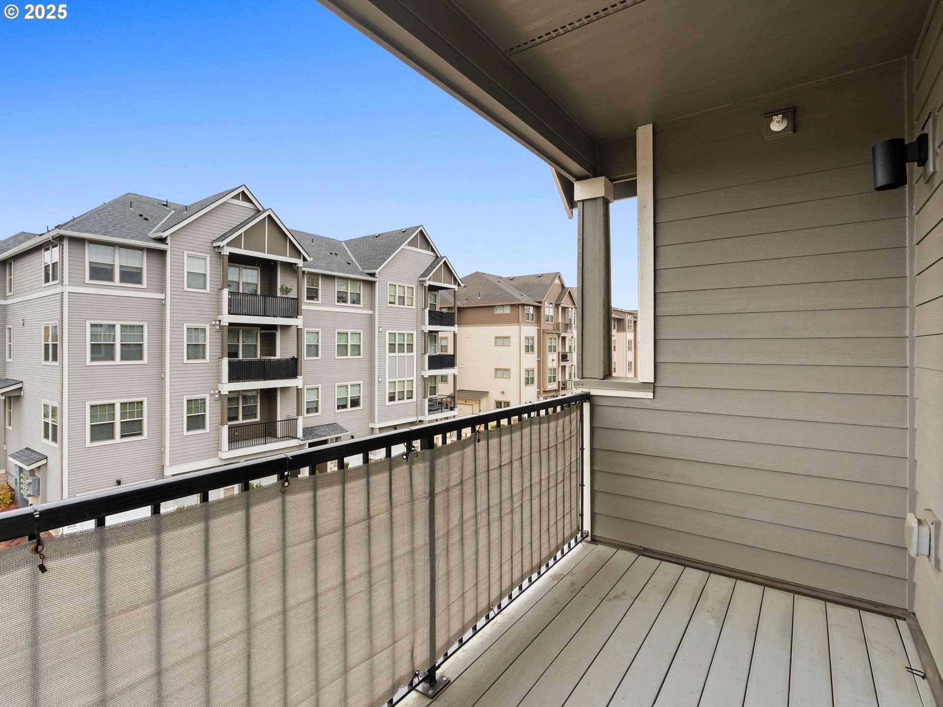 17182 Southwest Appledale Road, Unit 405 Beaverton, OR 97007 - Photo 30 of 47