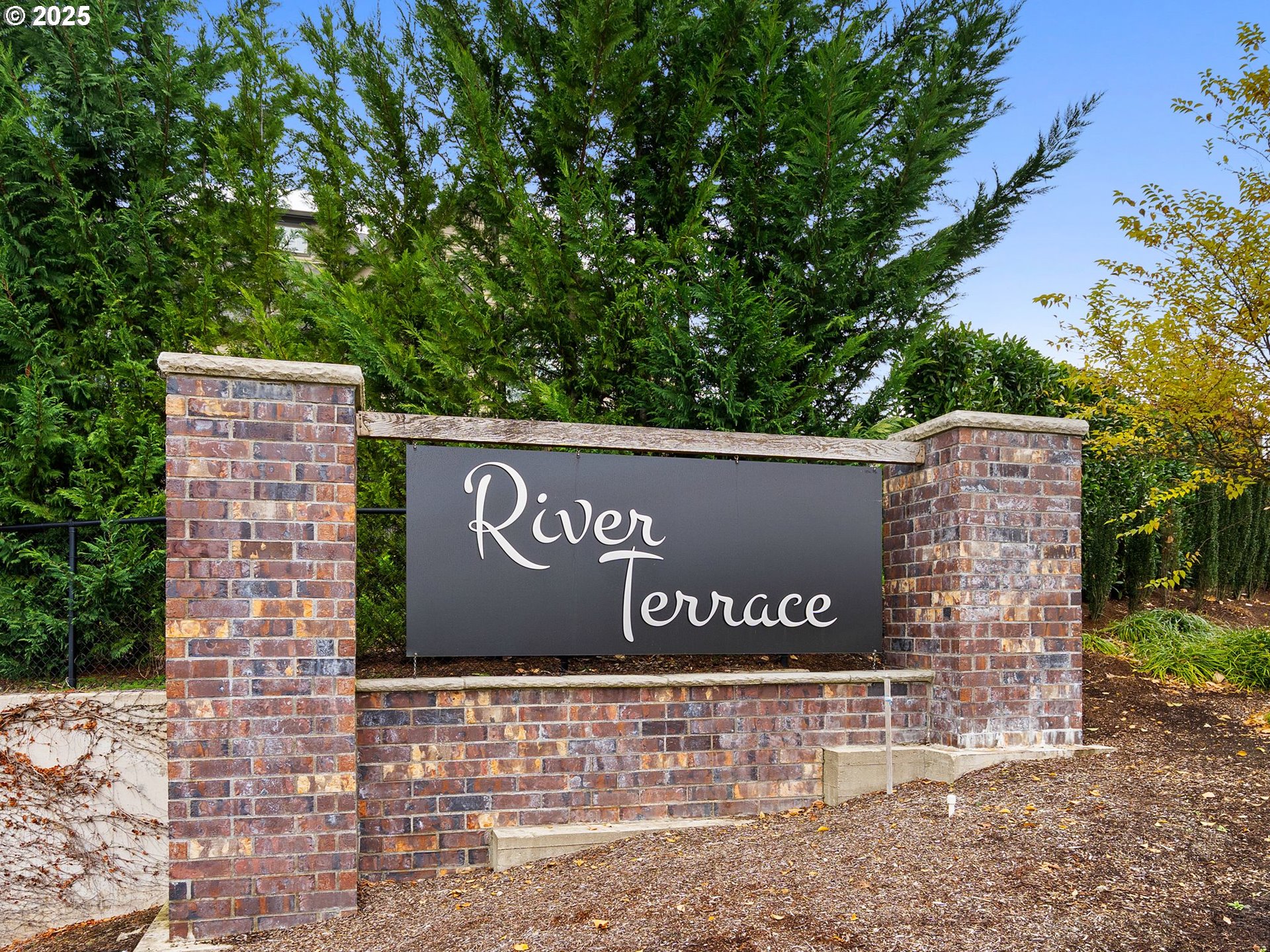 17182 Southwest Appledale Road, Unit 405 Beaverton, OR 97007 - Photo 35 of 47