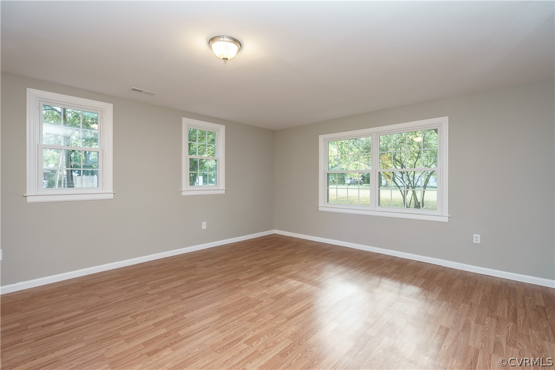 19011 Eltham Road West Point, VA 23181 - Photo 12 of 29 Gallery Image 12