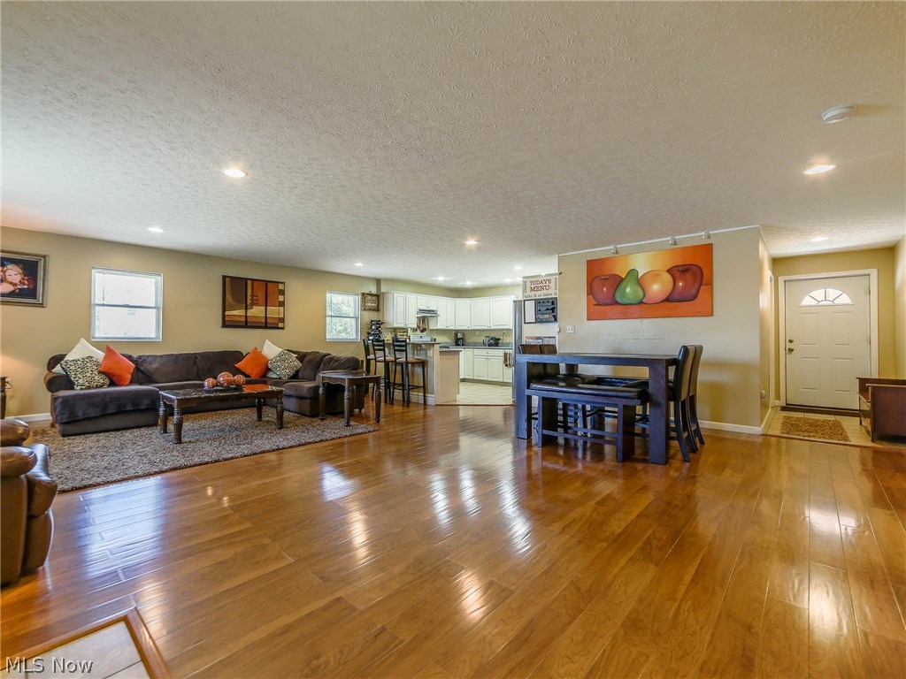 38145 Chestnut Ridge Road Elyria, OH 44035 - Photo 18 of 32 Gallery Image 18