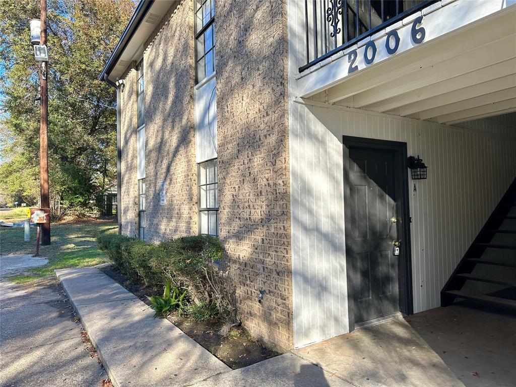 2006 Jane Street, Unit A Longview, TX 75601 - Photo 2 of 12