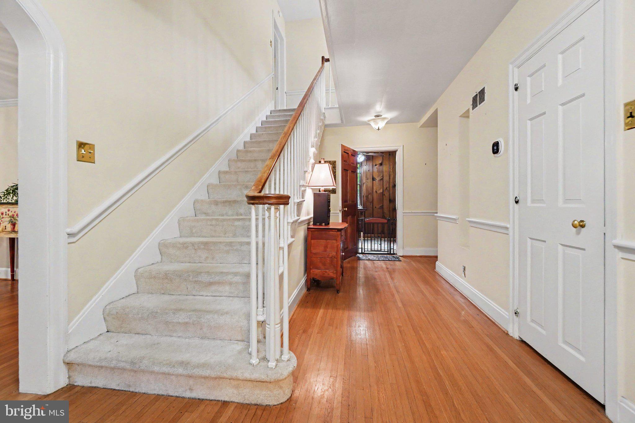 2201 Bellevue Road Harrisburg, PA 17104 - Photo 7 of 56