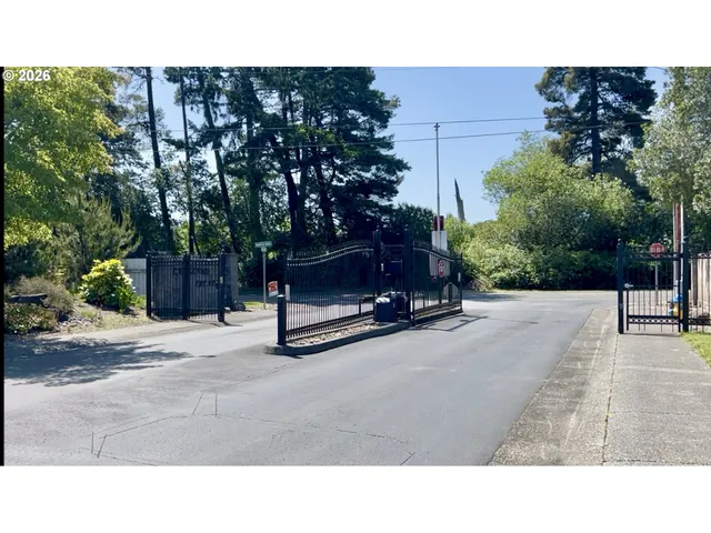 $119,000 | 0 Lakeland Drive, Unit 234/235, Lakeside, OR 97449